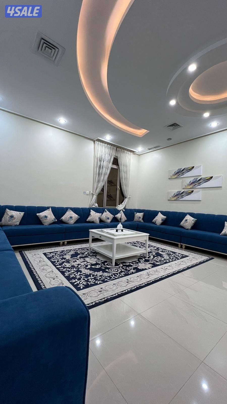 كنب غرفة معيشة u0