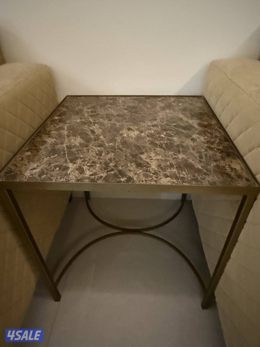 طاولات ضيافة وخدمة رخام ممتازة3