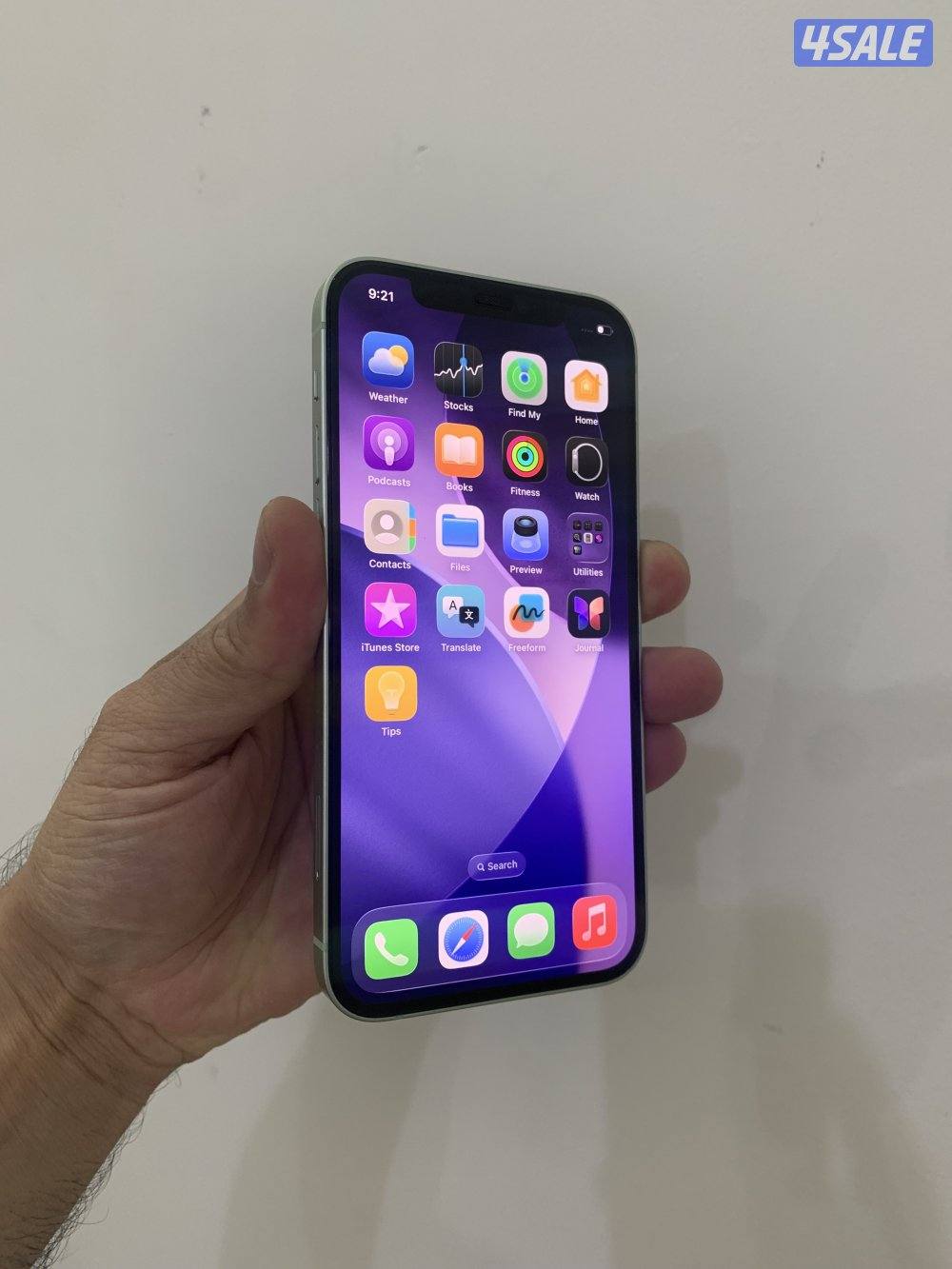 للبيع ايفون 12 سعة 256 جيجا لون اخضر فسفوري بحالة الوكالة متوفر توصيل1