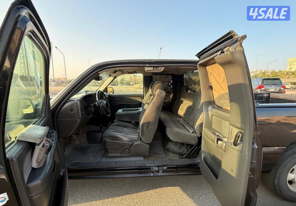 وانيت سلفرادو  20030