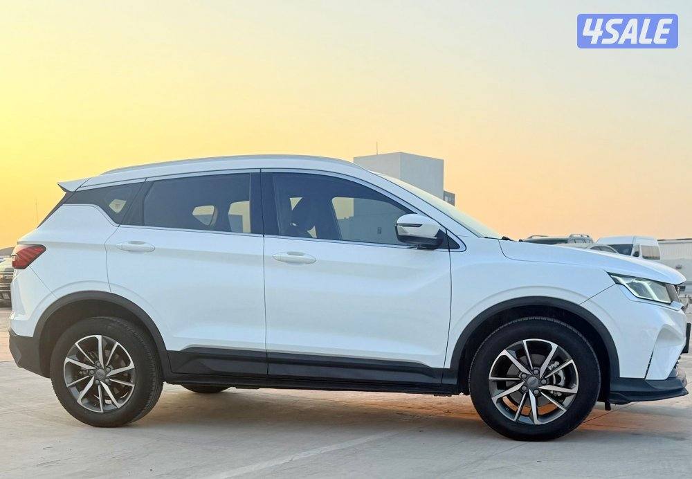 جيلي كولوراي 2021 عداد 125 الف1