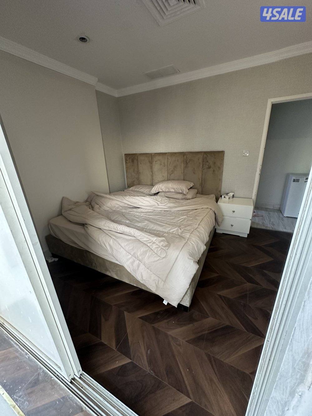 شقق للإيجار الشعب البحري موقع مميز2