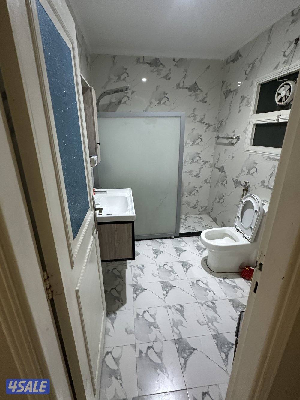 شقق للإيجار الشعب البحري موقع مميز7