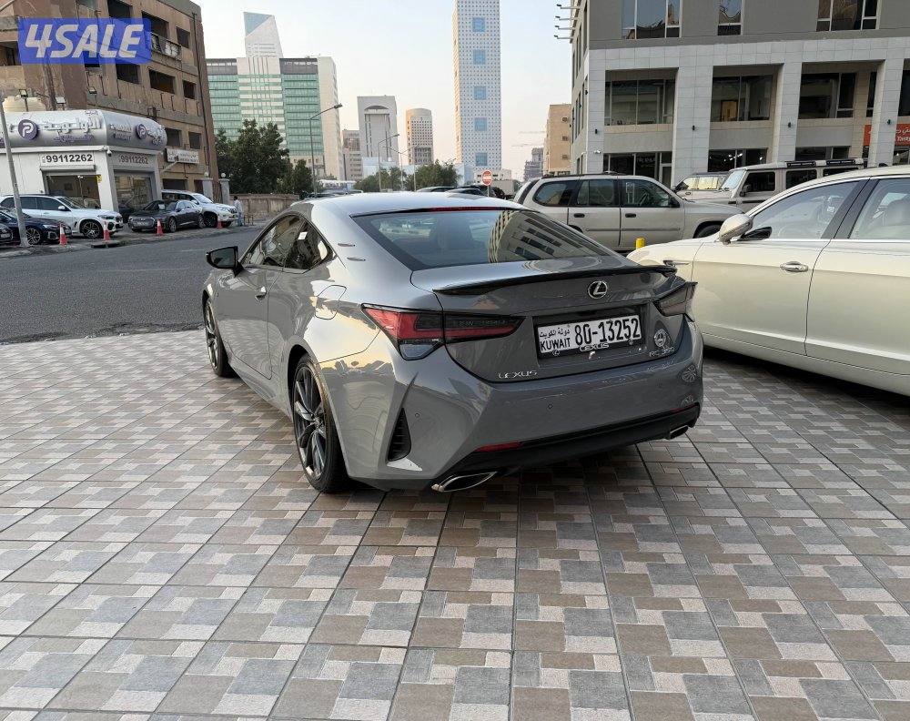لكزس RC350 موديل 2023 عداد 14 الف كامل المواصفات كفالة وسيرفيس مجاني3
