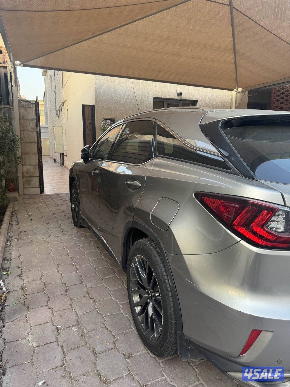 صبغ الوكاله شرط الفحص خالي من الحوادث اعلى درجه  RXF3500