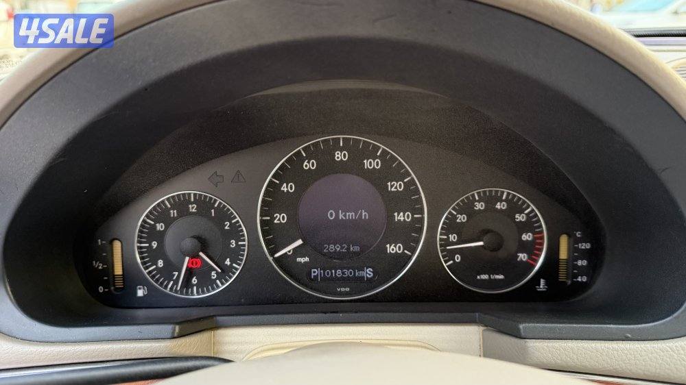 للبيع ليموزين E3208