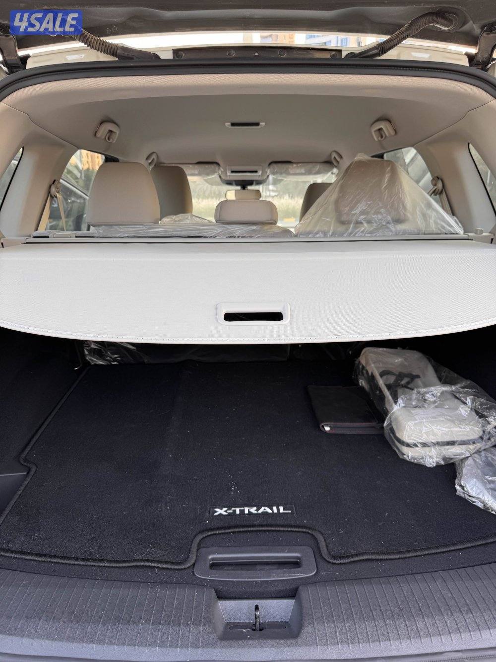 للبيع نيسان اكس تريل موديل 2023 ماشي 10 الاف فقط10