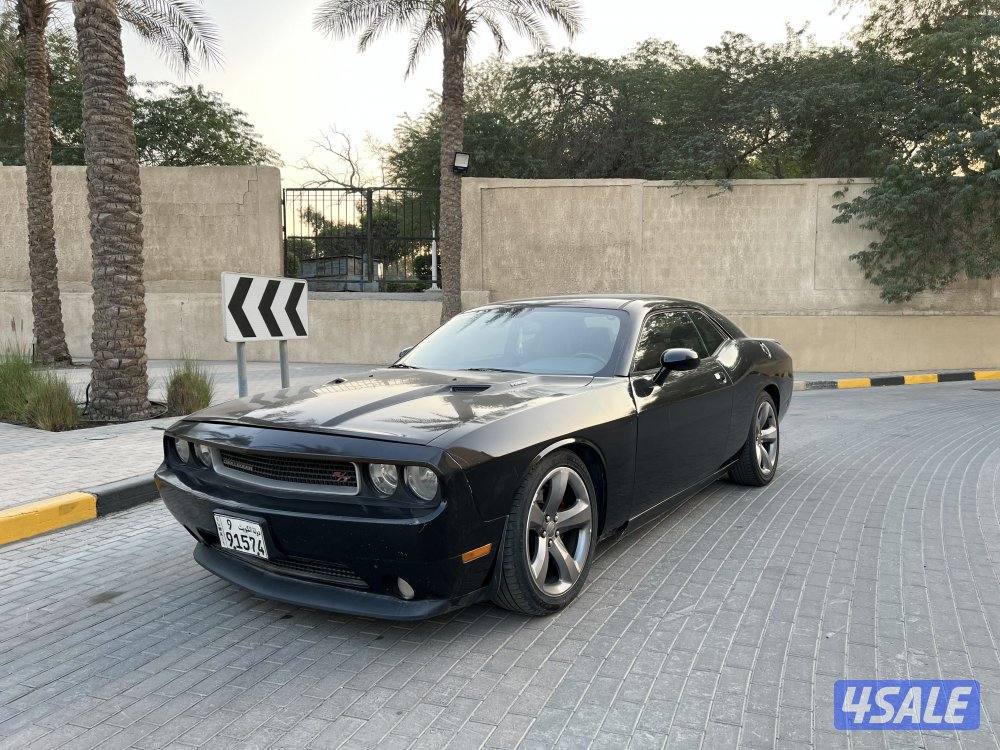 للبيع دوج شالنجر موديل 2014 RT3