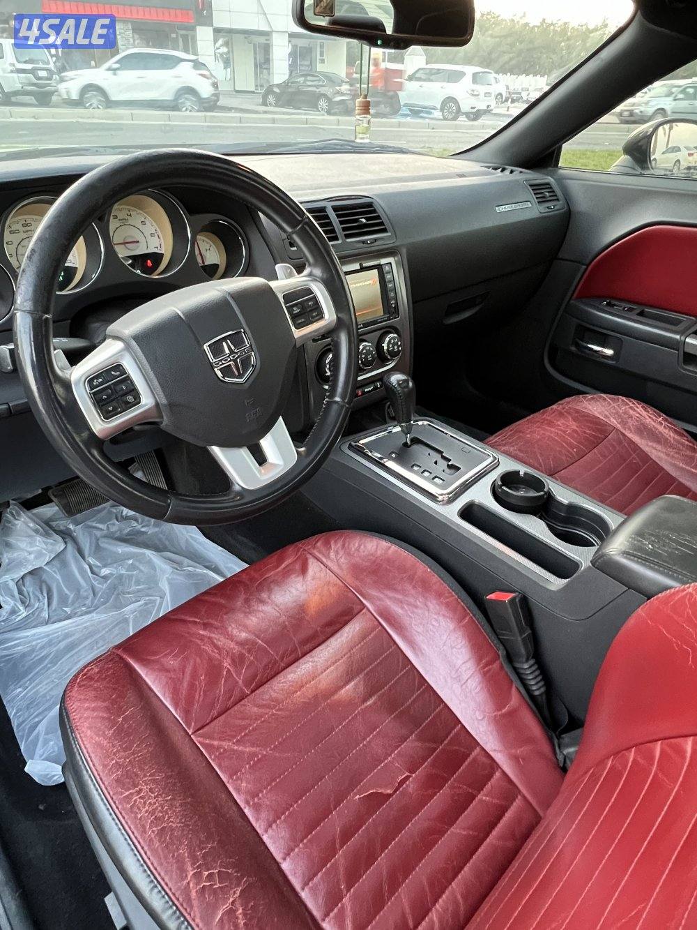 للبيع دوج شالنجر موديل 2014 RT5