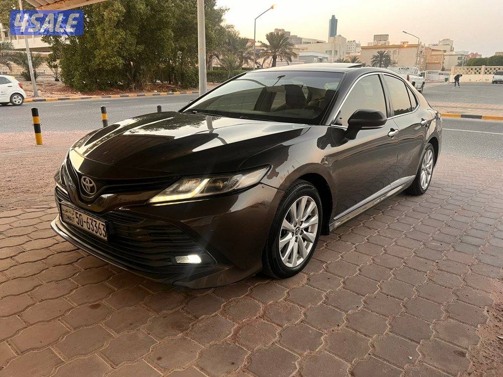 تويوتا الساير كامري - الفل فتحه GLE موديل 20190