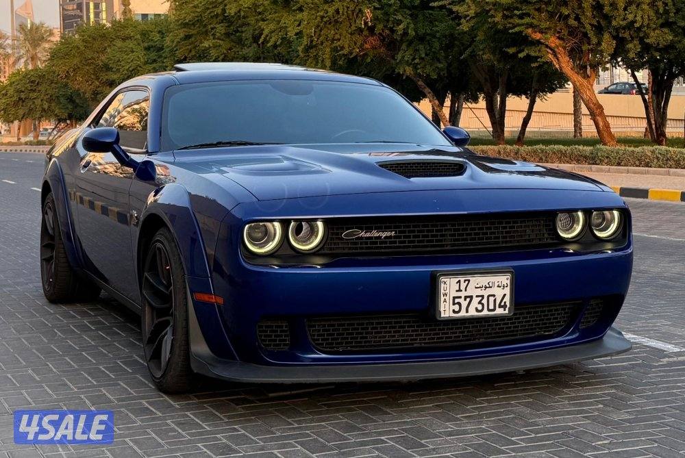 Dodge challenger scatpack wide body20190