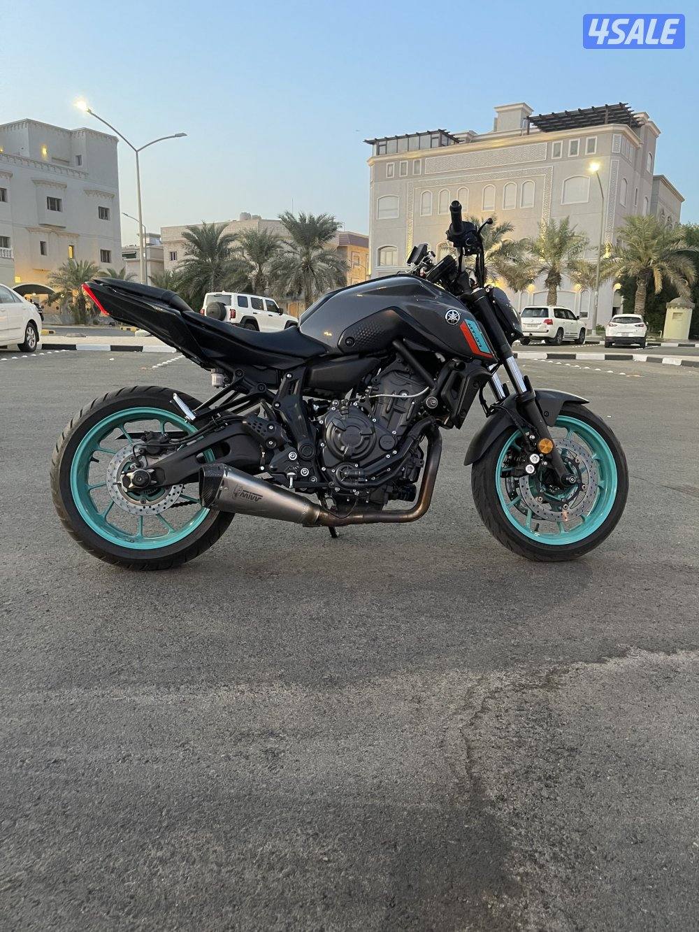 للبيع سيكل ياماها  mt072