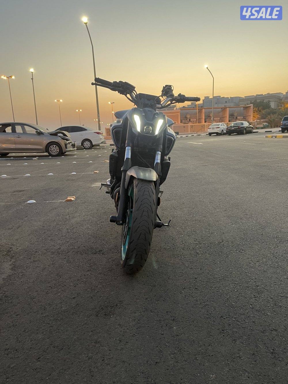 للبيع سيكل ياماها  mt074