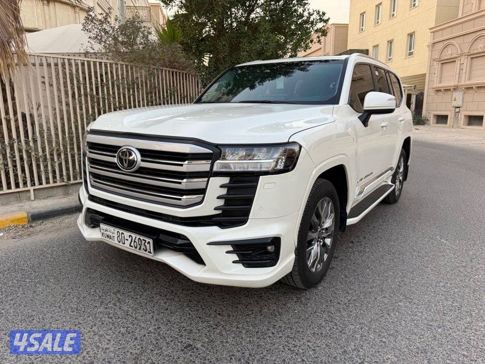 للبيع لاندكروزر 20243