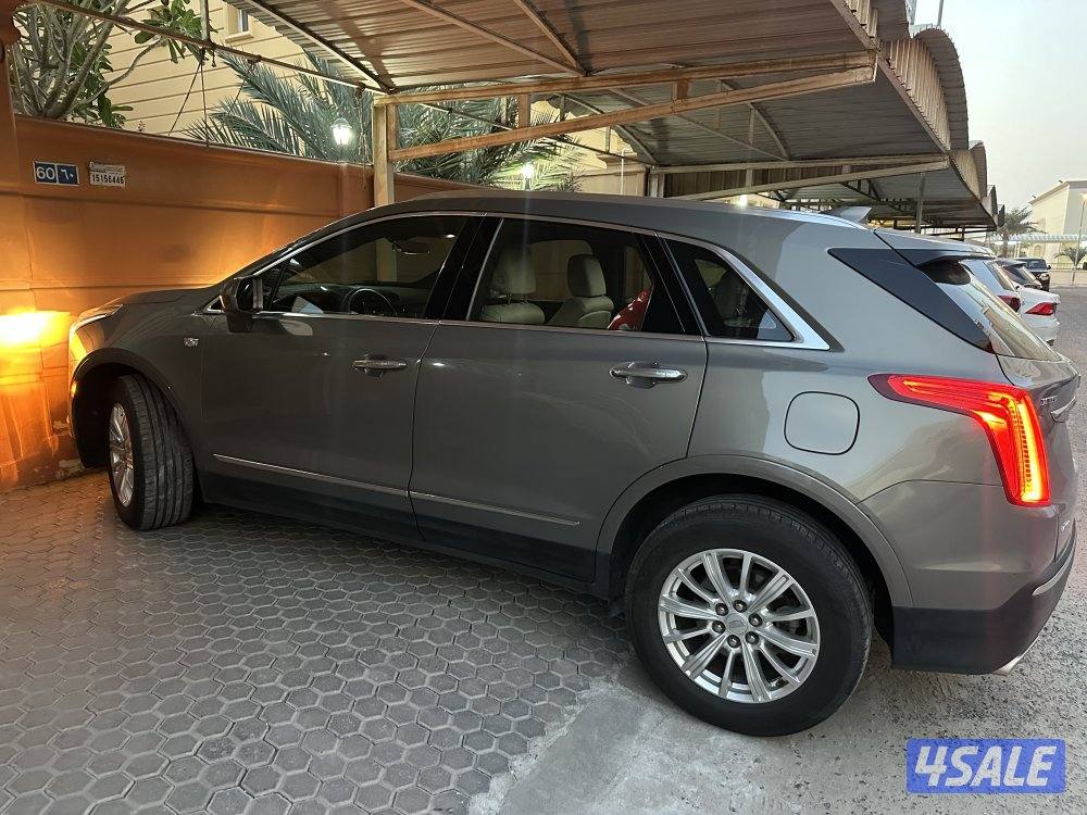 كادلك XT5 بحالة جداً نظيف0