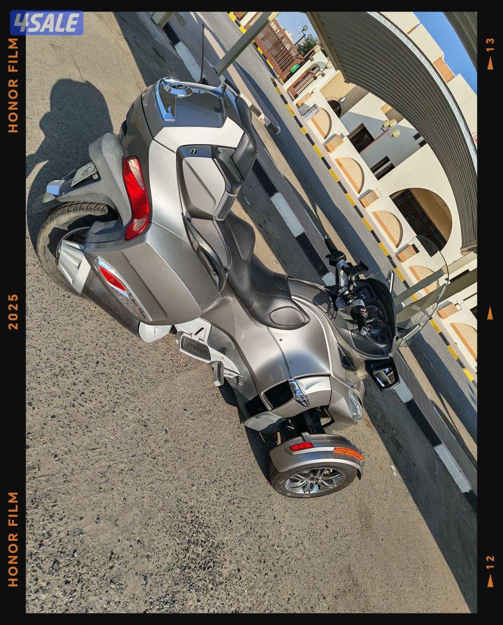 للبيع كانام سبايدر RT ٢٠١١ نظيف ماشي ٣٧ الف وسيرفس حديث و بطارية جديده3