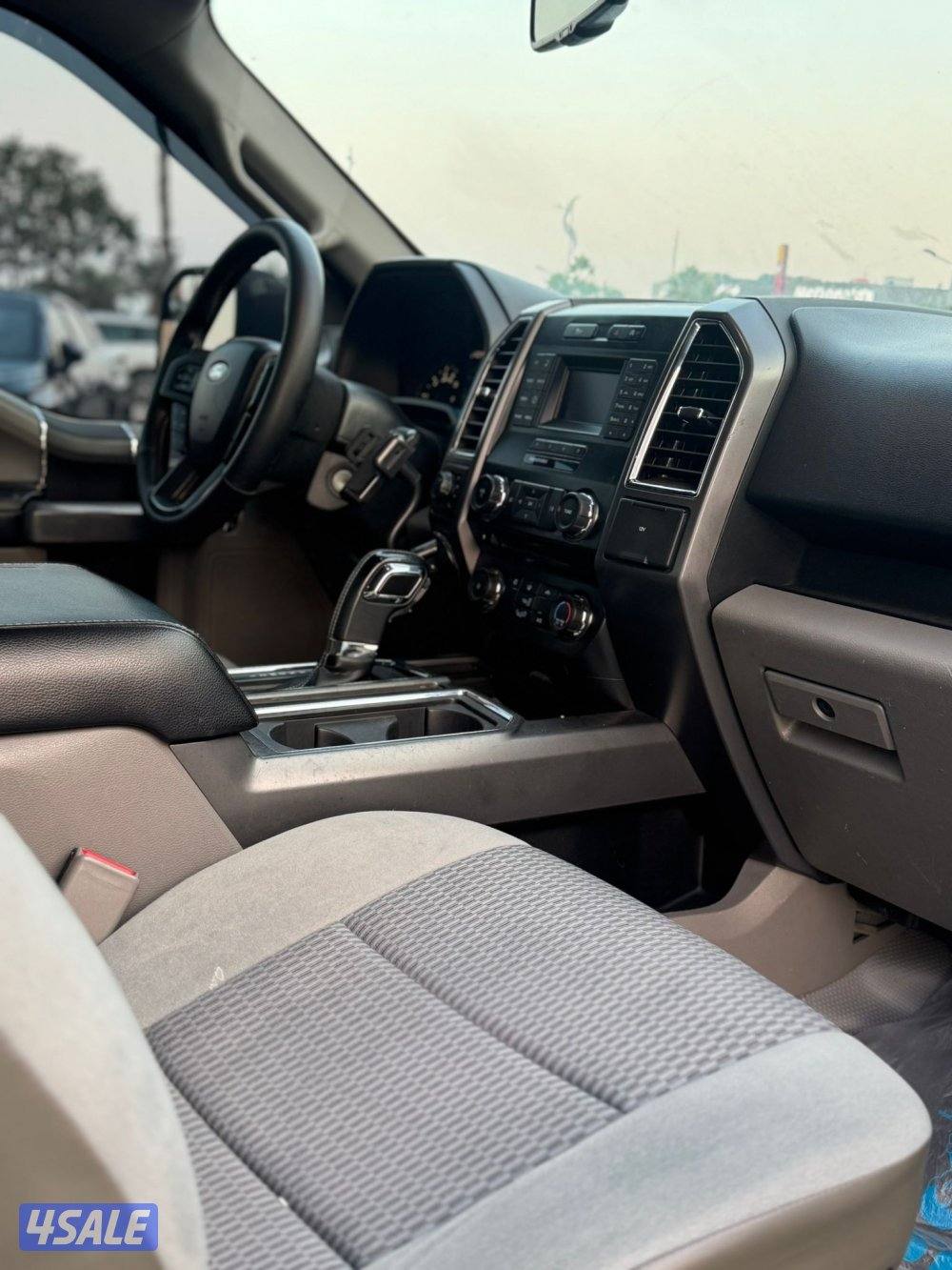 🔺بيع🔺شراء🔺تثمين🔺
للبيع فورد F150
موديل2016
ثمانيه سلندر
عداد 3184