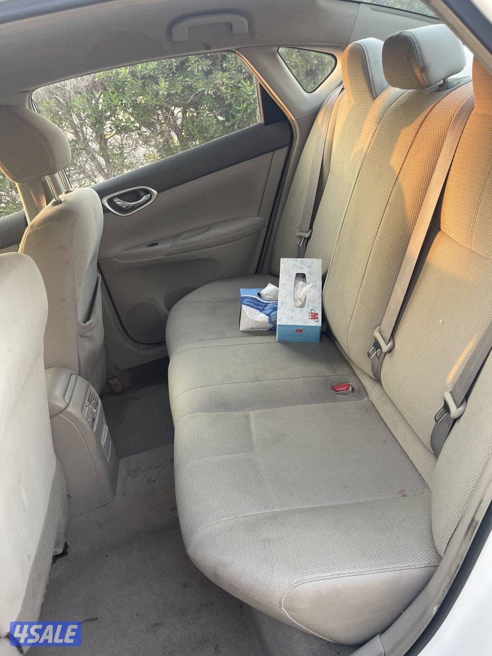 للبيع نيسان سنترا موديل 20157