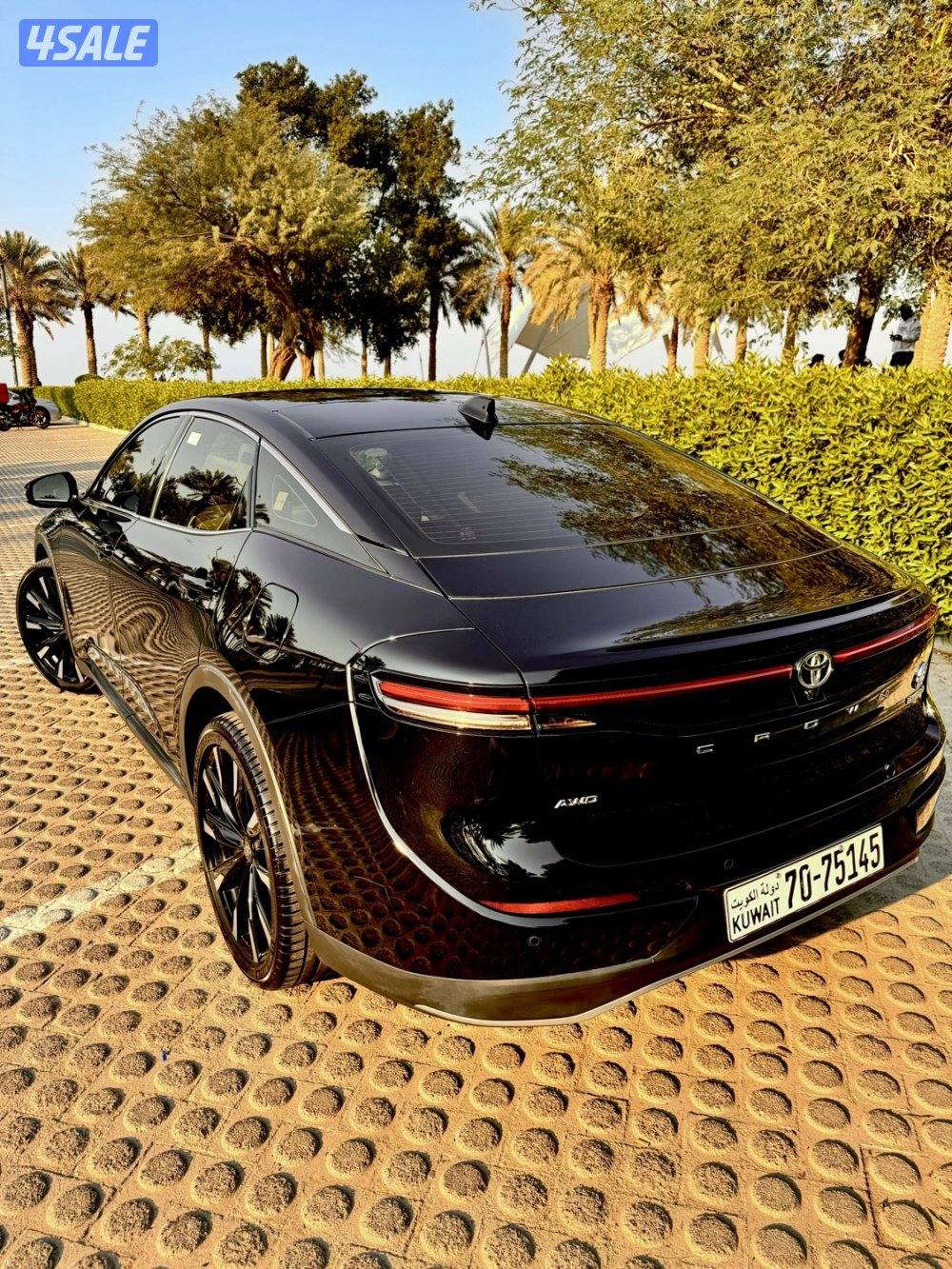 تــويـوتا كـــراون اعـلى صــنف الــدرجة الاولــى3