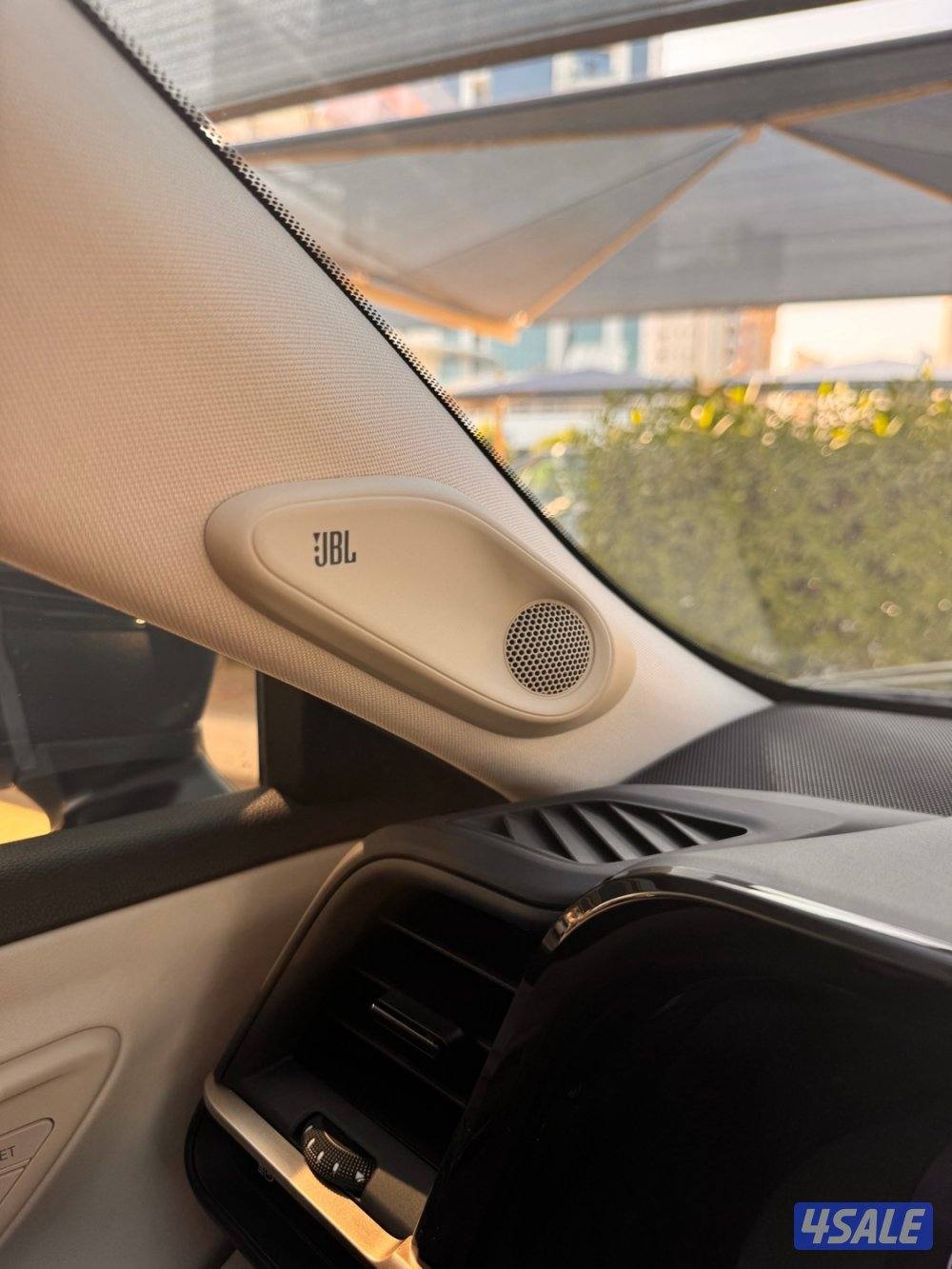 تــويـوتا كـــراون اعـلى صــنف الــدرجة الاولــى12