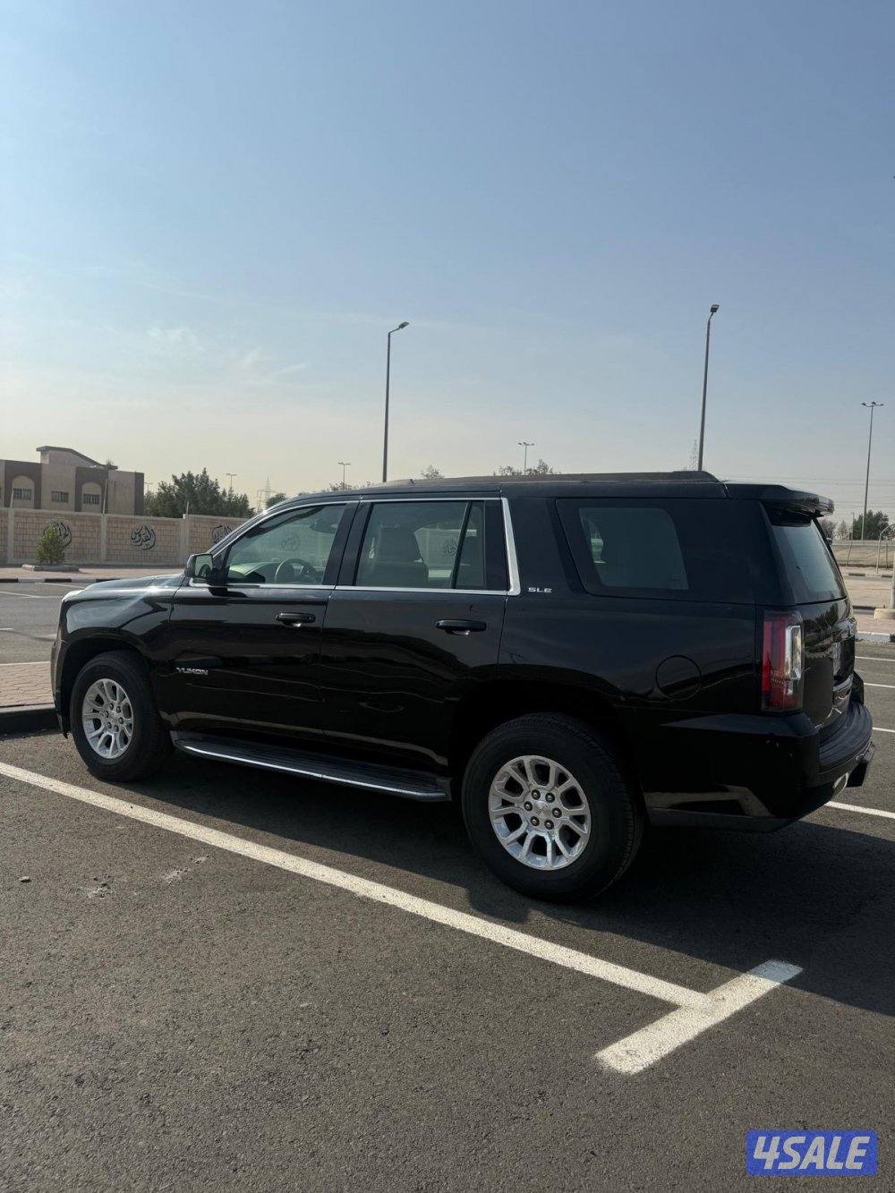 يوكن 2016 SLE شرط الفحص وبحاله ممتازه3