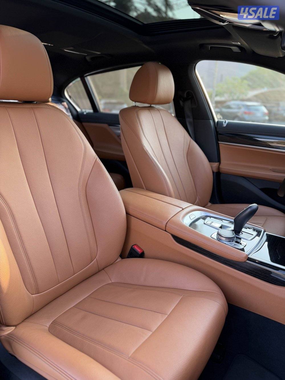 BMW 740LI عداد 60 الف6