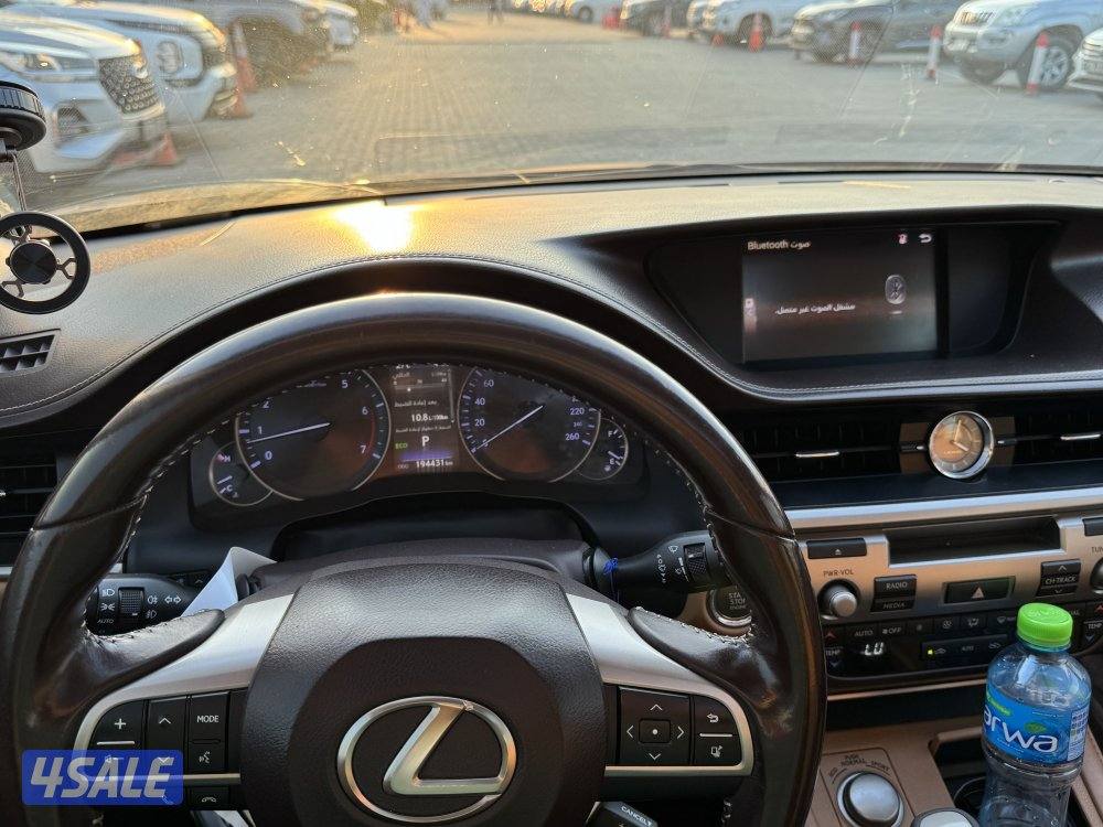 لكزس350ES موديل 2018 عداد 194 سيرفس منتظم2
