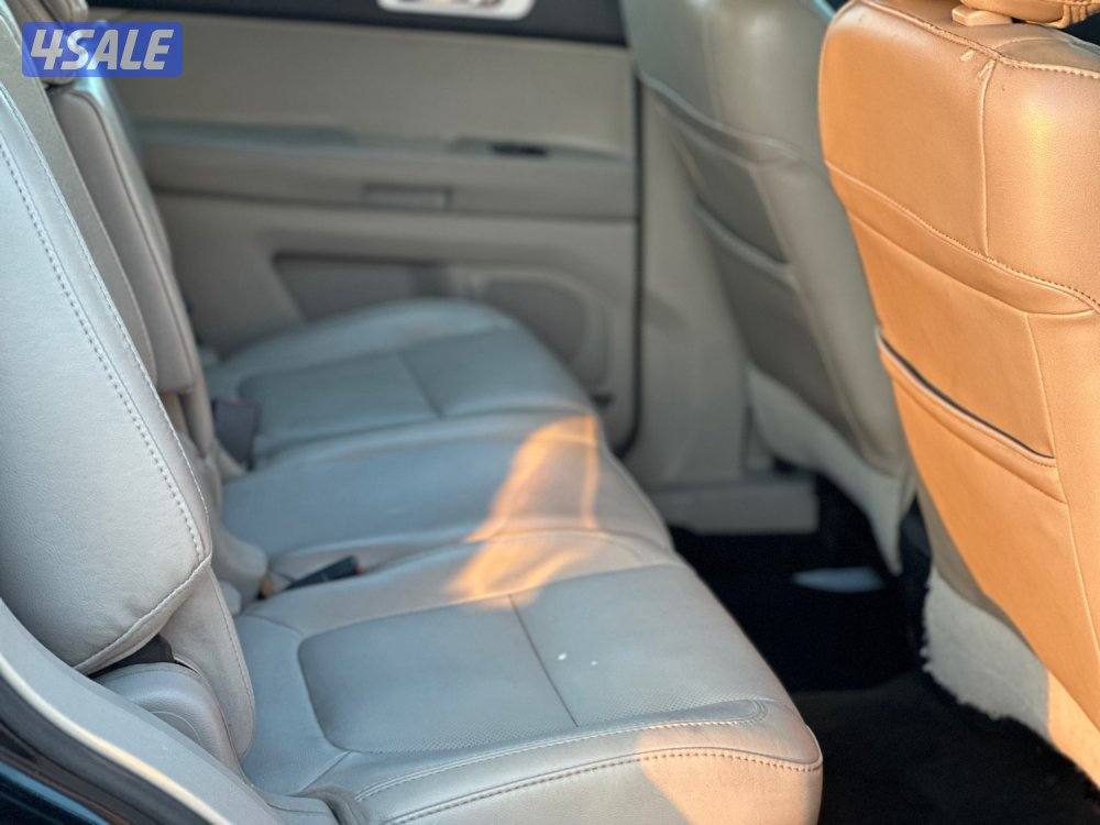 للبيع فورد اكسبلورر XLT وارد الوكالة الوزان4