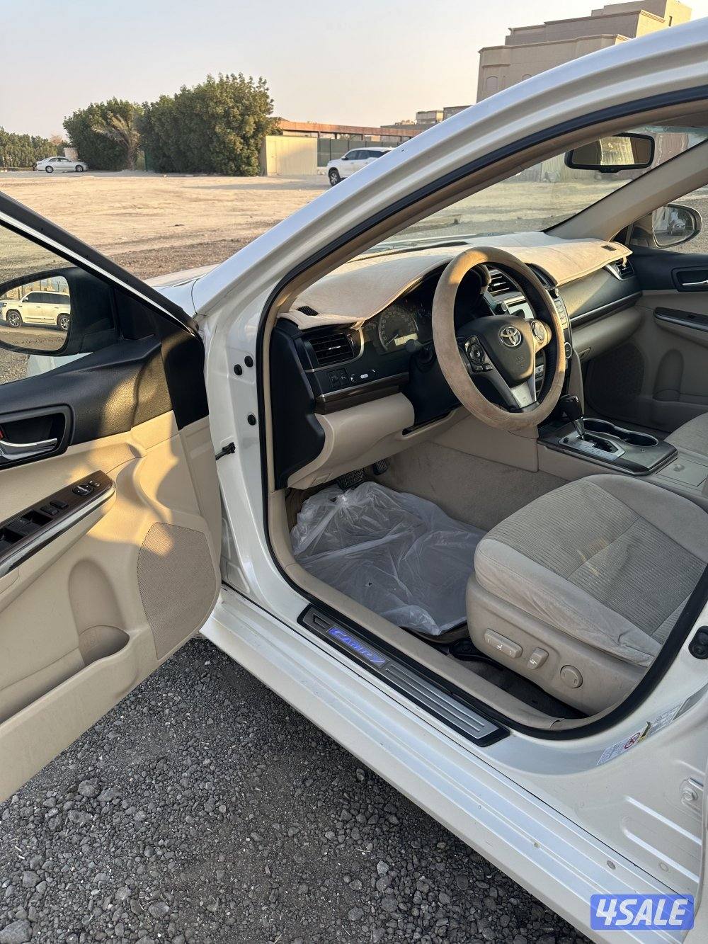 للبيع كامري 20130