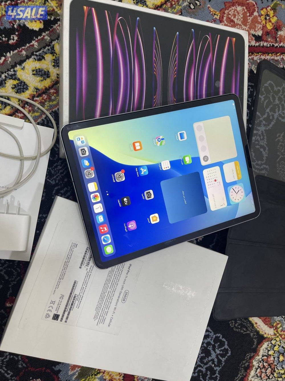 ايباد ابل برو 11 انش 256 قيقا ام تو نظيف جدا مو مصلح مع الاغراض4