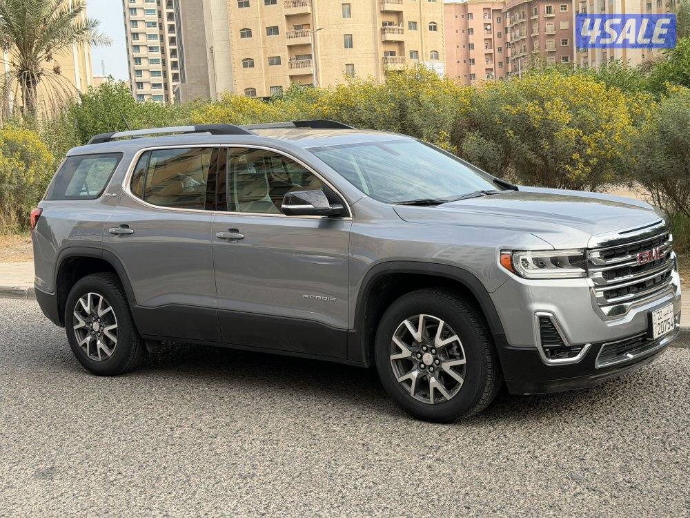 جي ام سي اكاديا SLEموديل 2023 ماشي 48 بهبهاني9