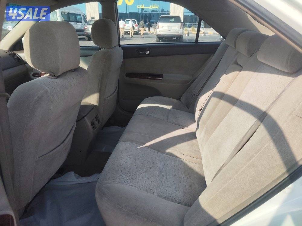 كامري GLI موديل ٢٠٠٤ ابيض عداد ٣٢٦ الف بحاله جيده جدا6