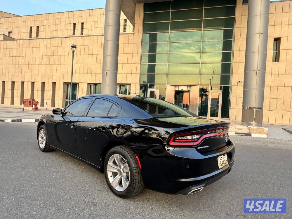 للبيع دودج شارجر موديل 20193