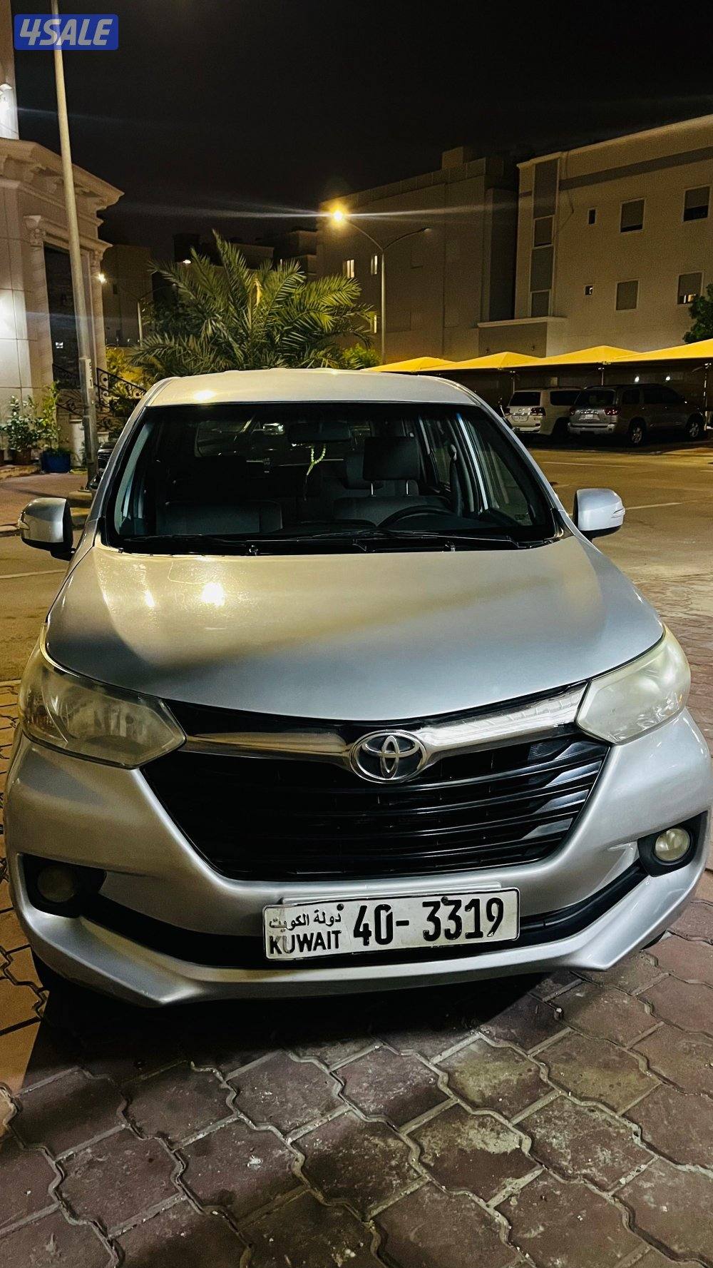 للبيع تويوتا افانزا بحاله جيده قير مكينه شاصي يوجد اصباغ متفرقه1