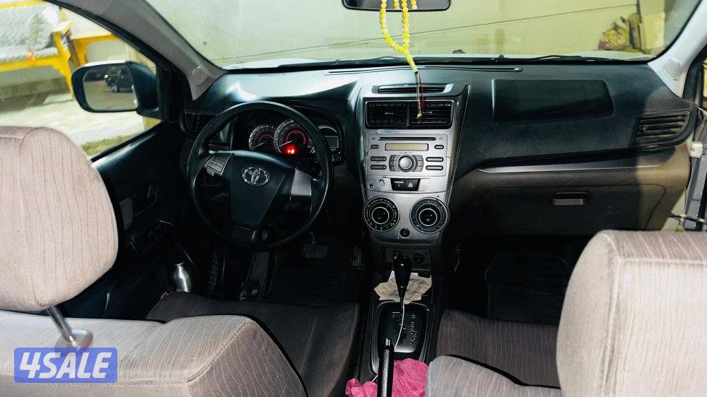 للبيع تويوتا افانزا بحاله جيده قير مكينه شاصي يوجد اصباغ متفرقه2