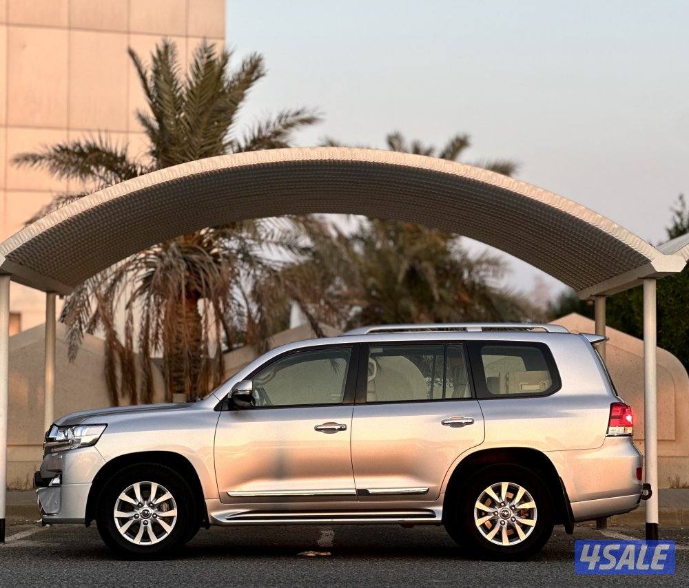 معرض القمة🚩1