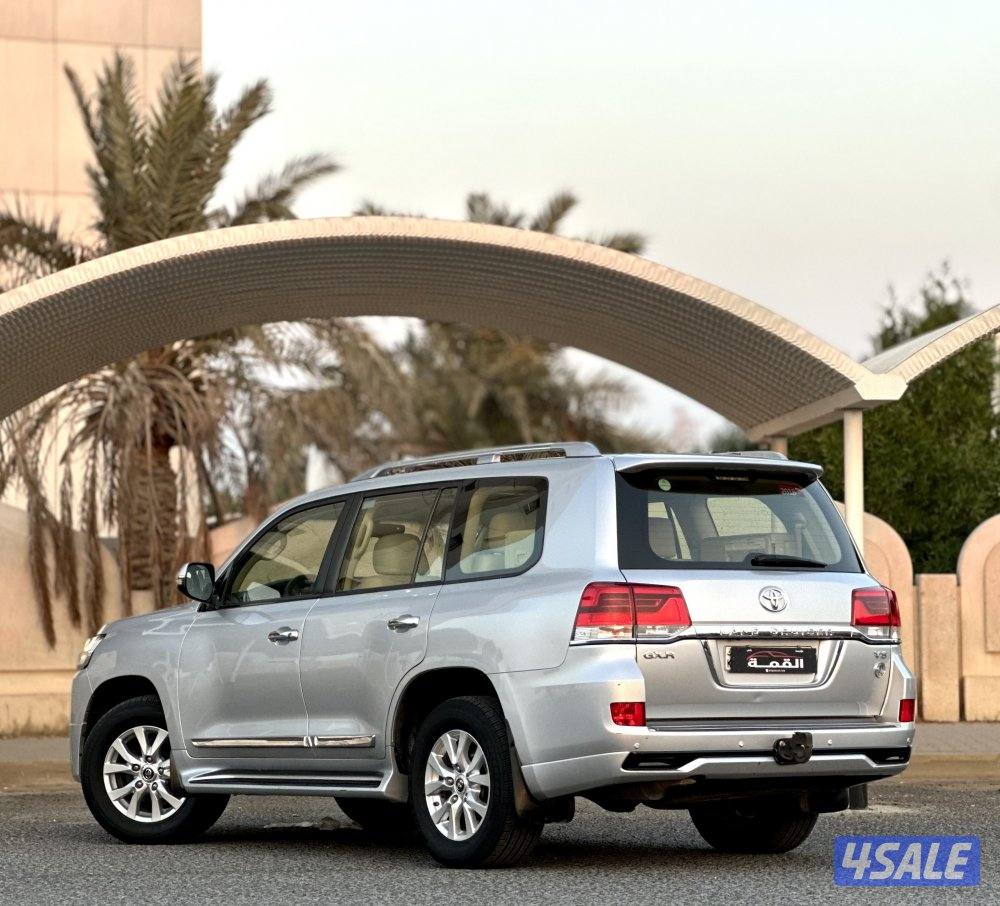 معرض القمة🚩5