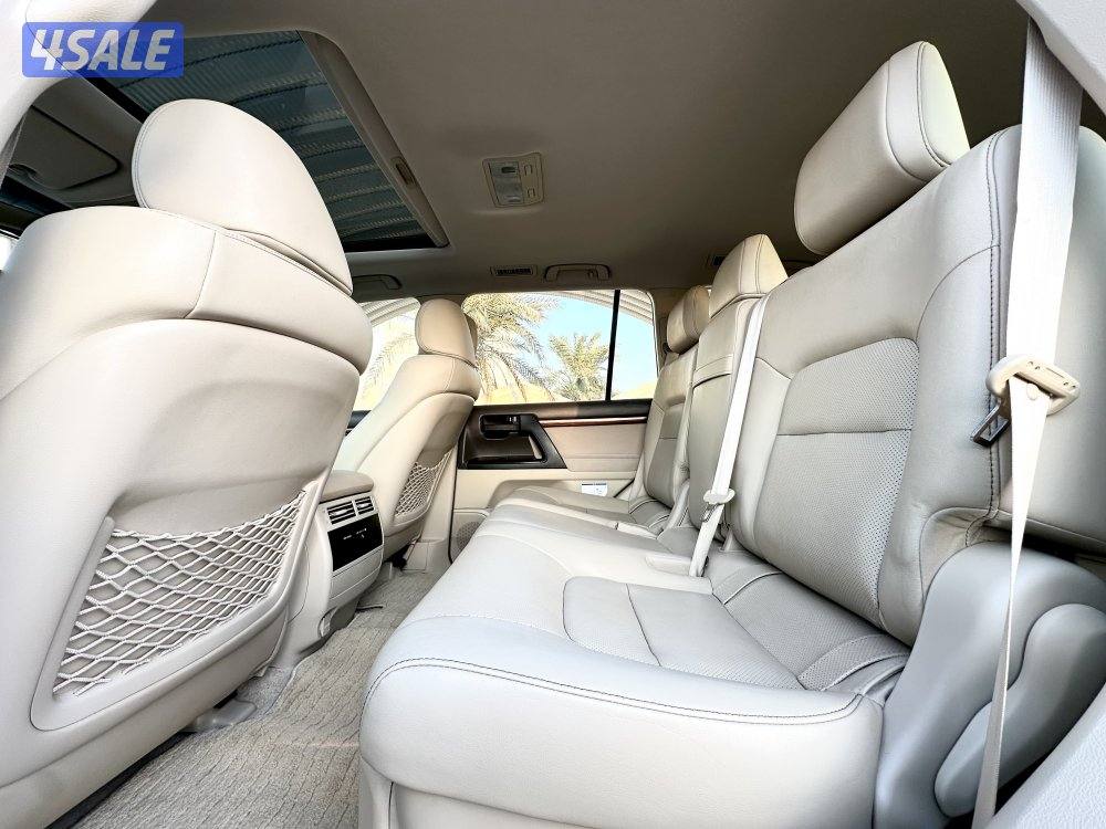 معرض القمة🚩10