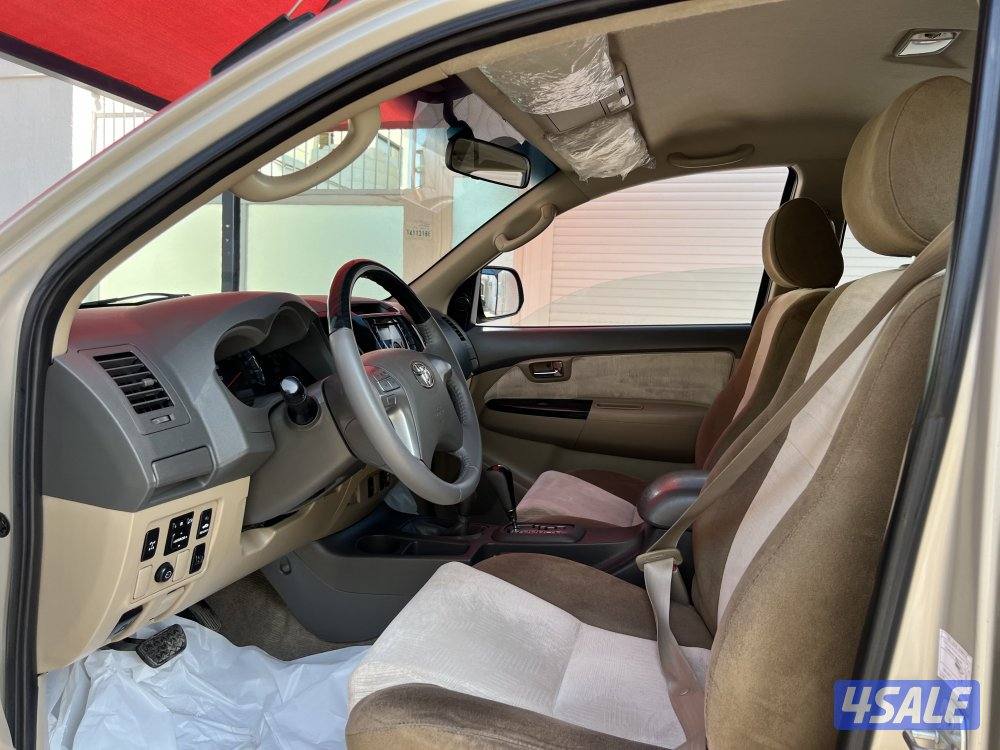 للبيع فورتنر 2013 V6 دبل قير12