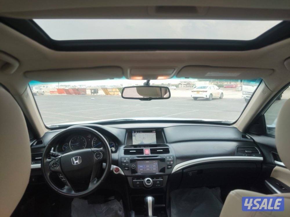 هوندا كروس تاور ٦سلندر موديل ٢٠١٣ فضي عداد ٢٦٦ الف بحاله الوكاله3