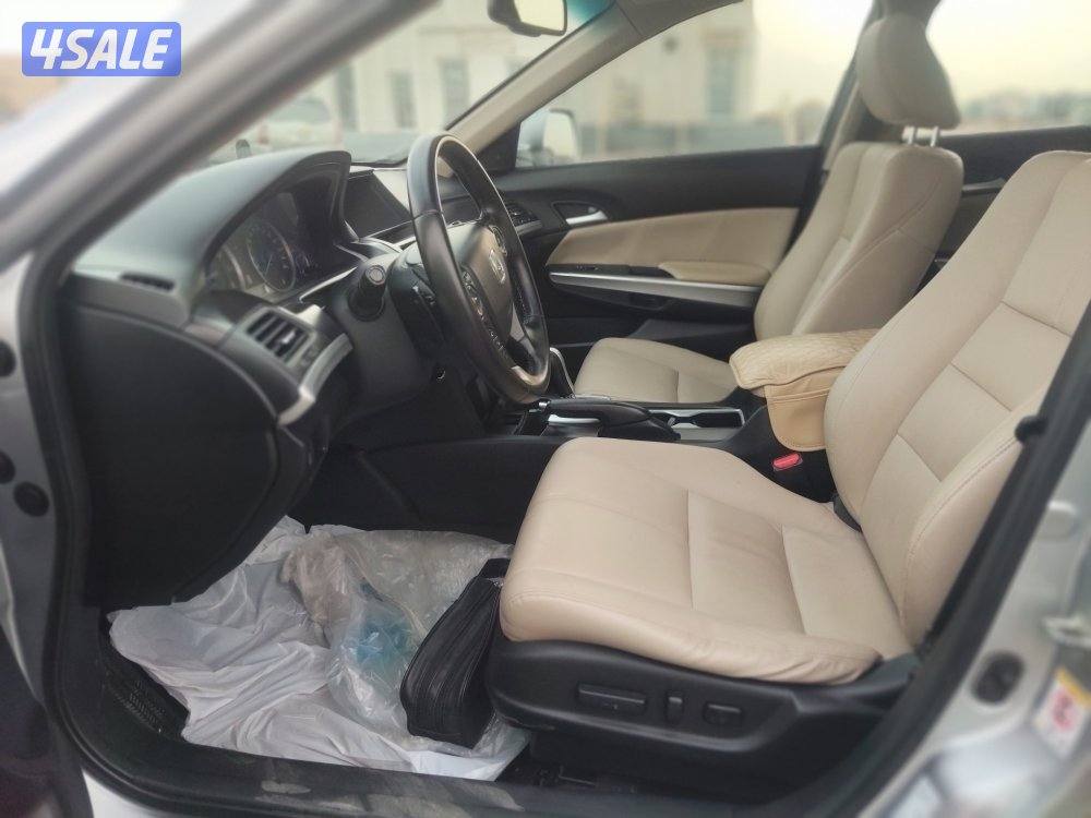 هوندا كروس تاور ٦سلندر موديل ٢٠١٣ فضي عداد ٢٦٦ الف بحاله الوكاله6