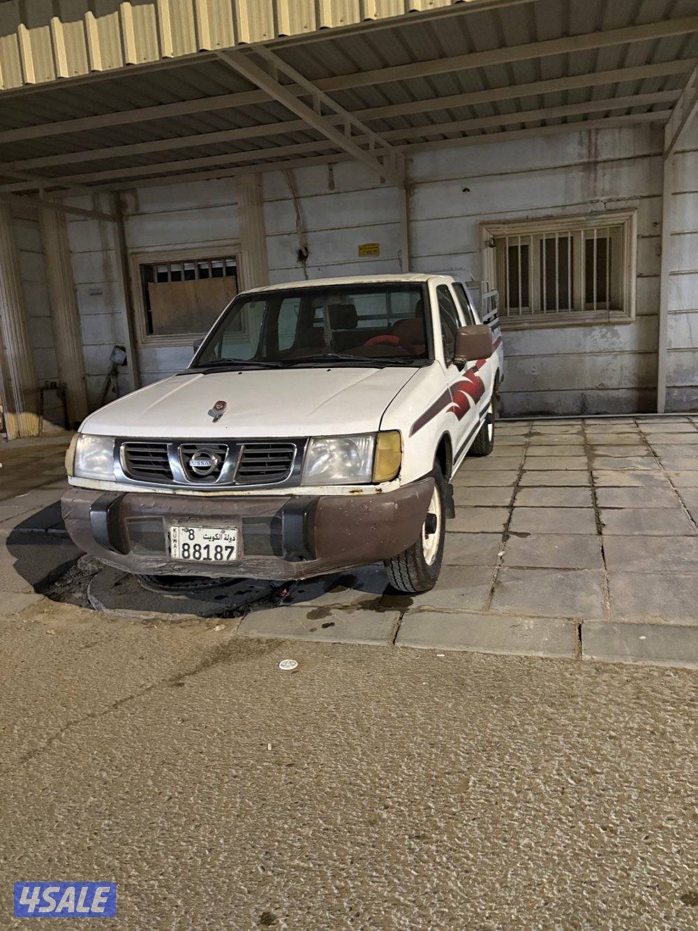 للبيع ددسن موديل 2005 قير مكينه استهلاكيات جيد بيمه سنه1