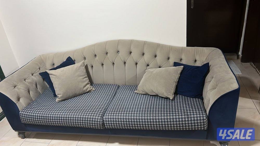 انتريه عدد ٢ كنب وكرسي1