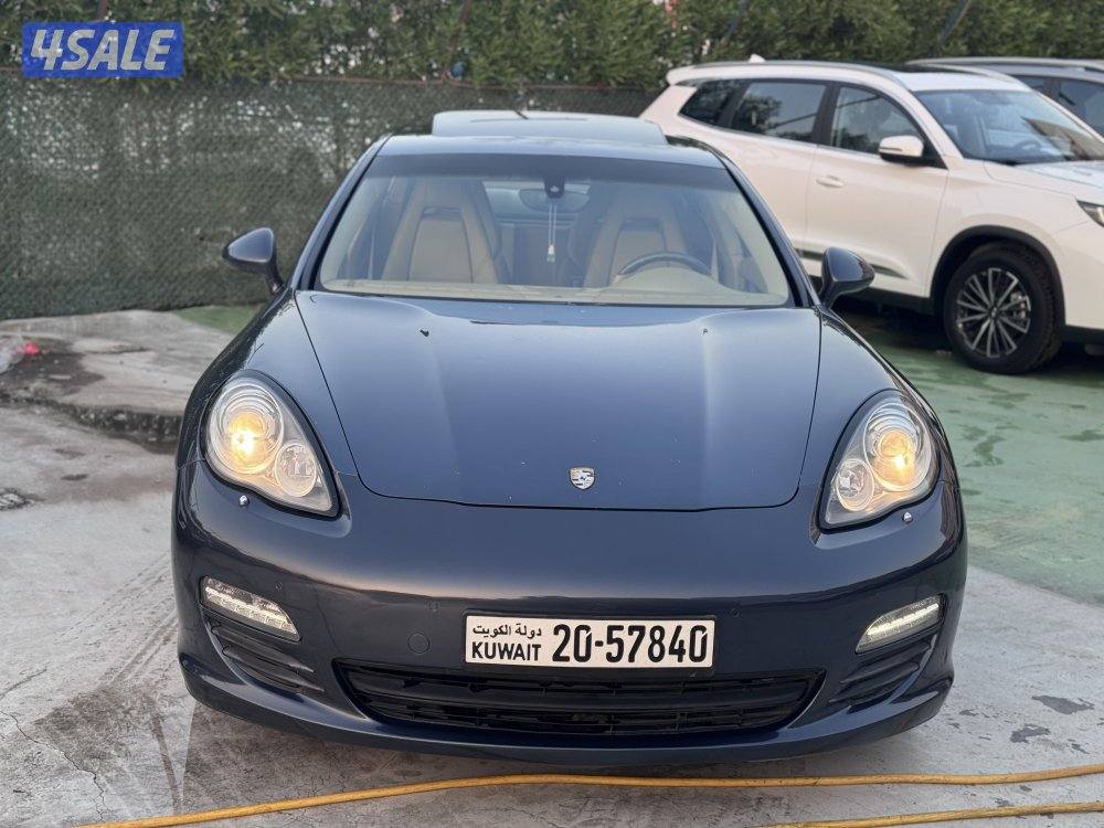 للبيع بورش بانميرا 20132