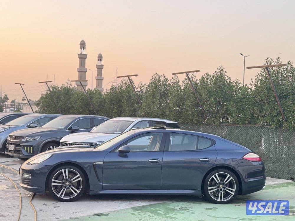 للبيع بورش بانميرا 20134