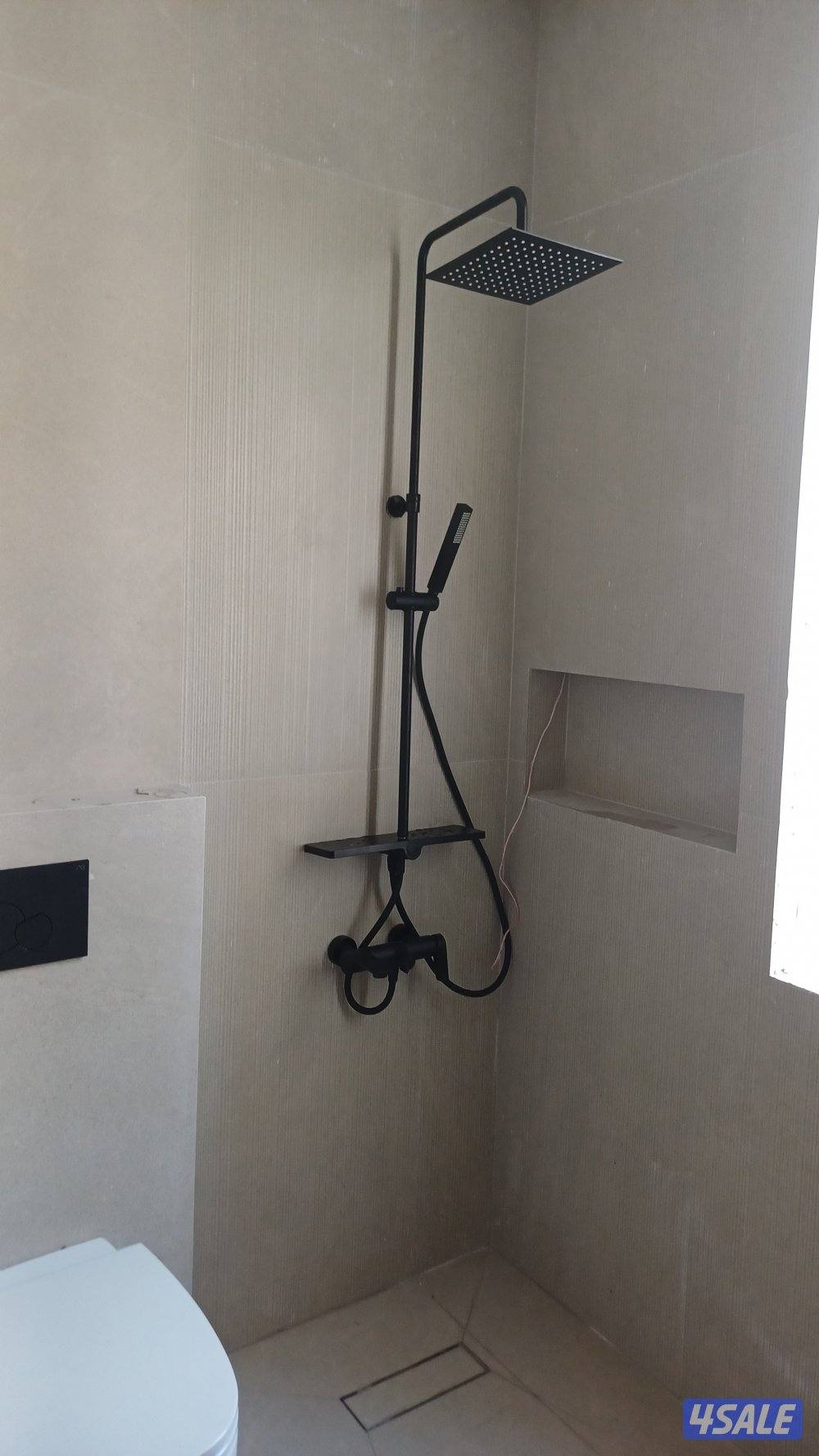 فنى صحى سباك شاطر تأسيس وتشطيب جميع مناطق الكويت خدمه ٢٤ ساعه وبالقل ا3