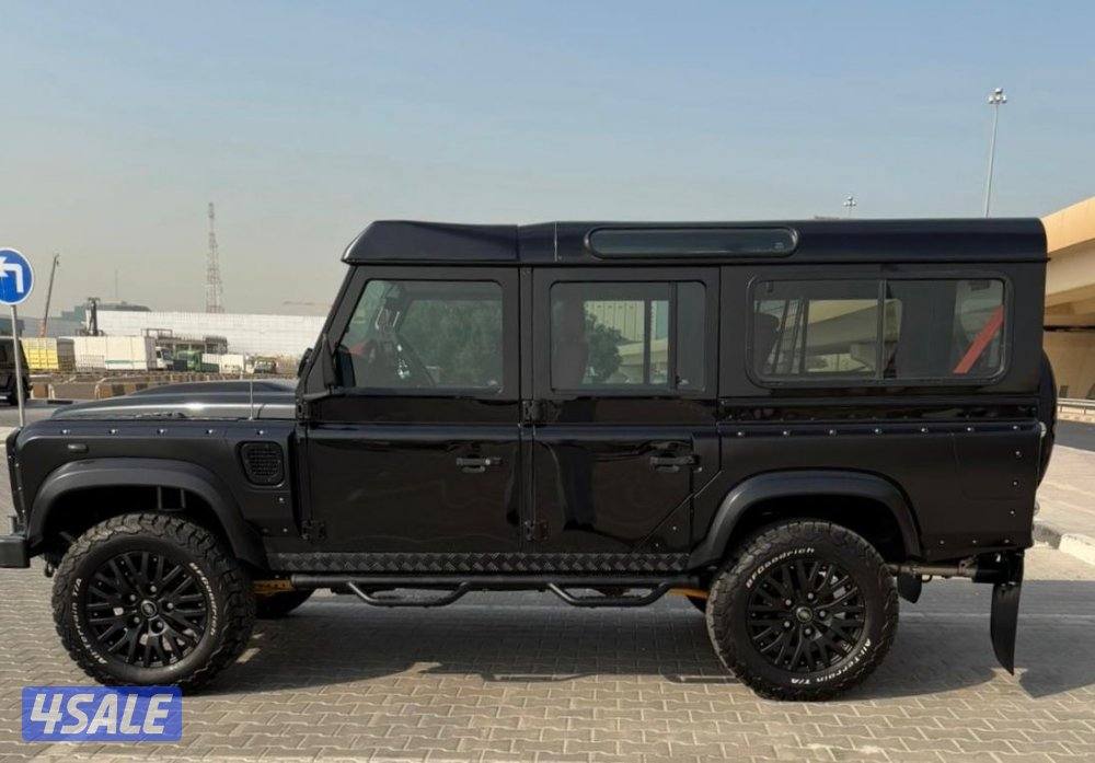 Defender 1104