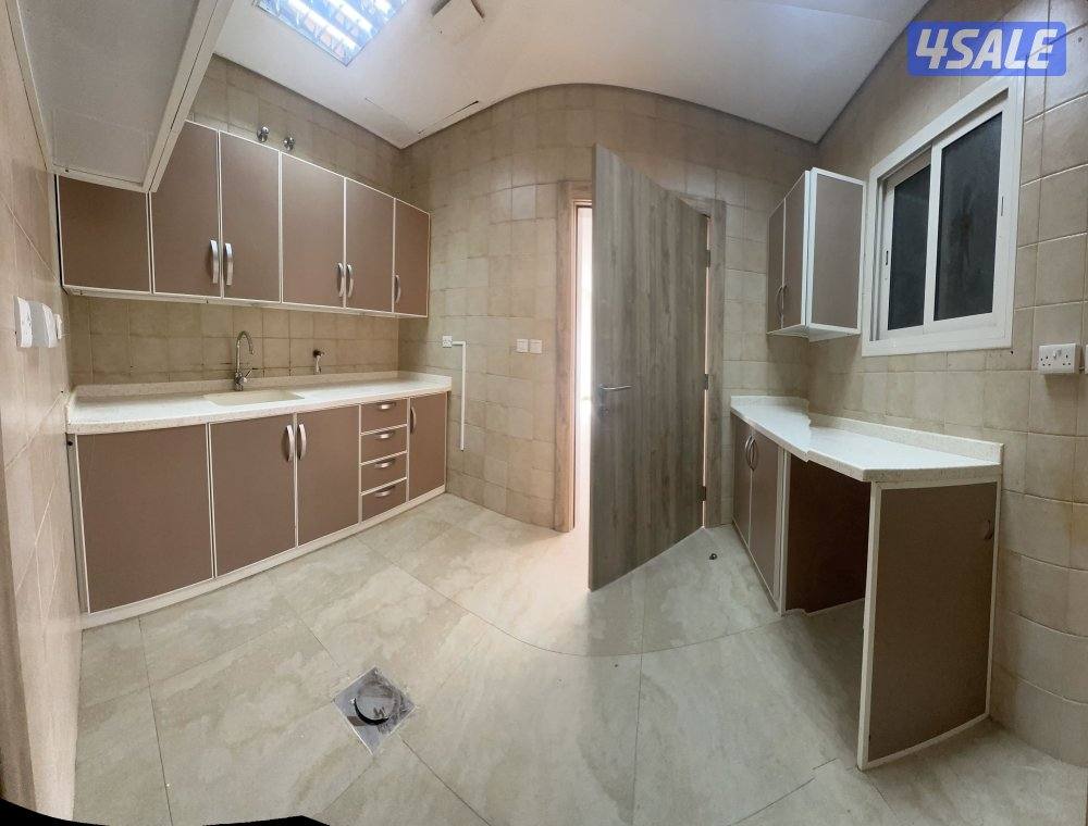 للايجار شقه بأبراج أمنيات جاردن بالمهبوله 3 غرف وبلكونه5