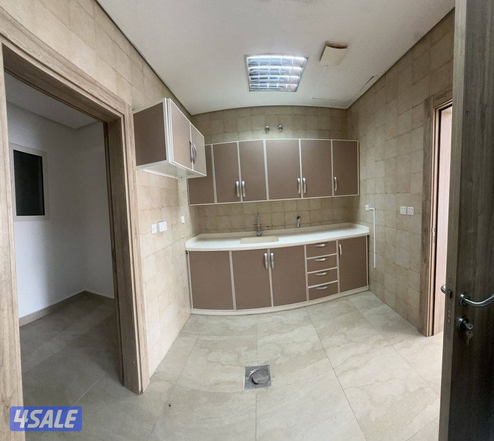 للايجار شقه بأبراج أمنيات جاردن بالمهبوله 3 غرف وبلكونه6