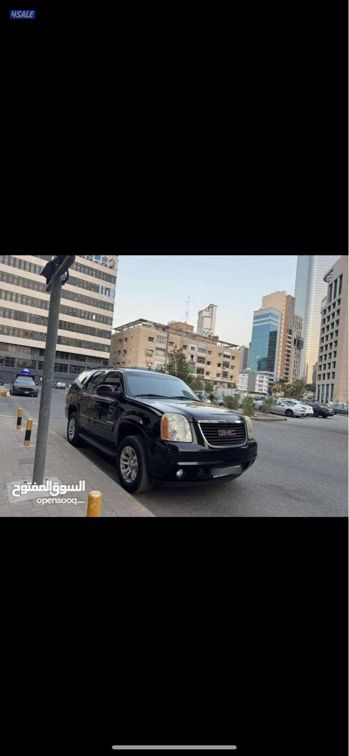 للبيع يوكن ٢٠١١ ماشي ٢٨٠ كيلو شرط الفحص قير مكينه شاصي الموتر نظيف جداً0